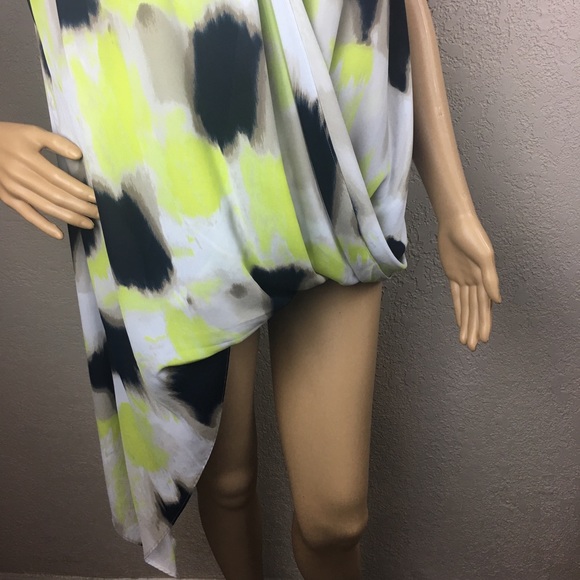 Alfani crossover asymmetrical yellow black top - Picture 8 of 8